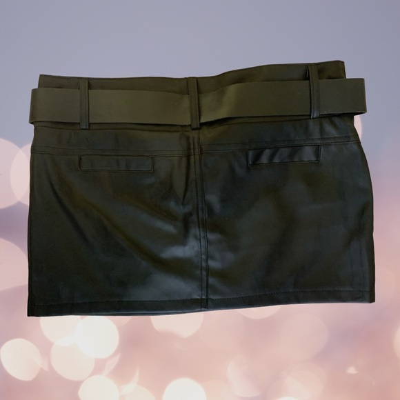 Micro Mini - Picture 2 of 5